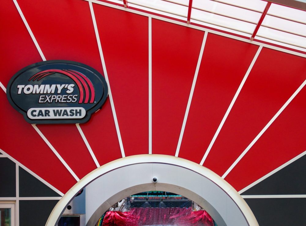 tommys_express_mi223_photoshoot1779_1_0